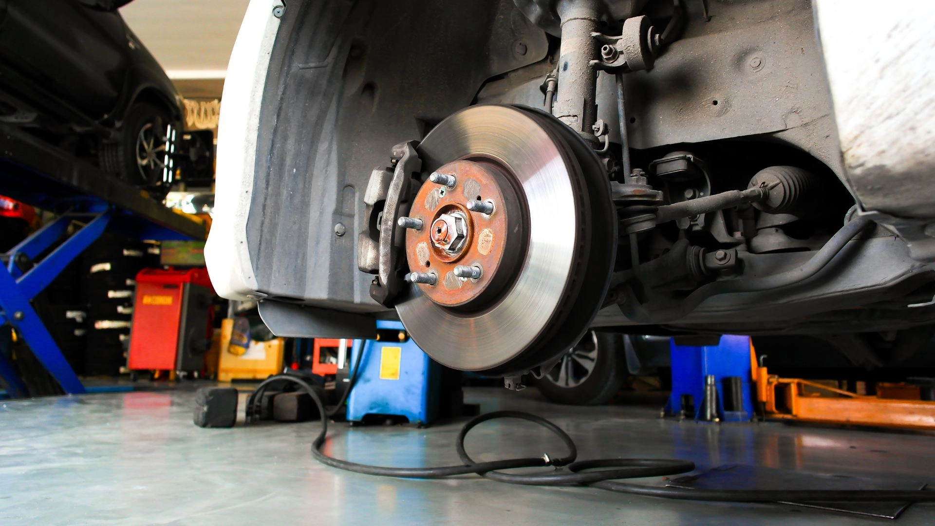 Box Rm - Oficina Mecânica de Automóveis 